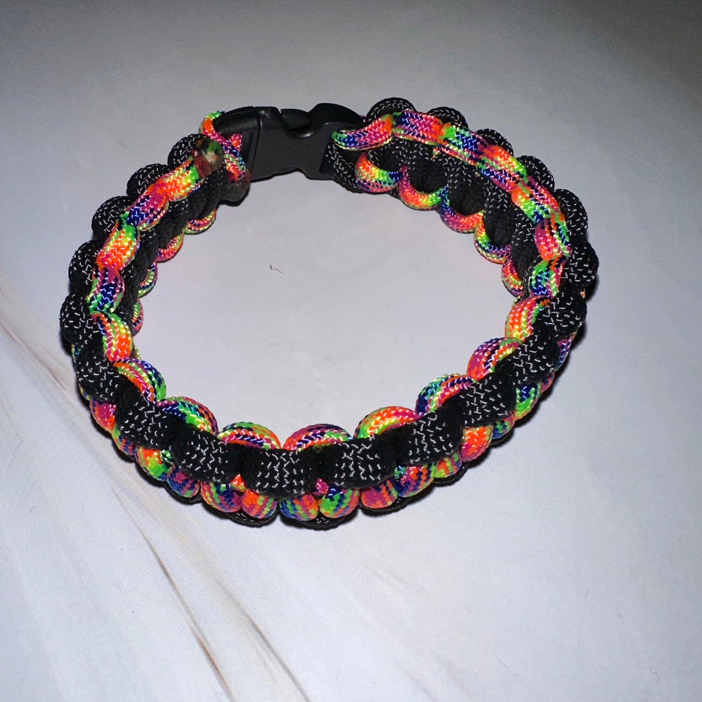 Paracord Emergency Safety Bracelets