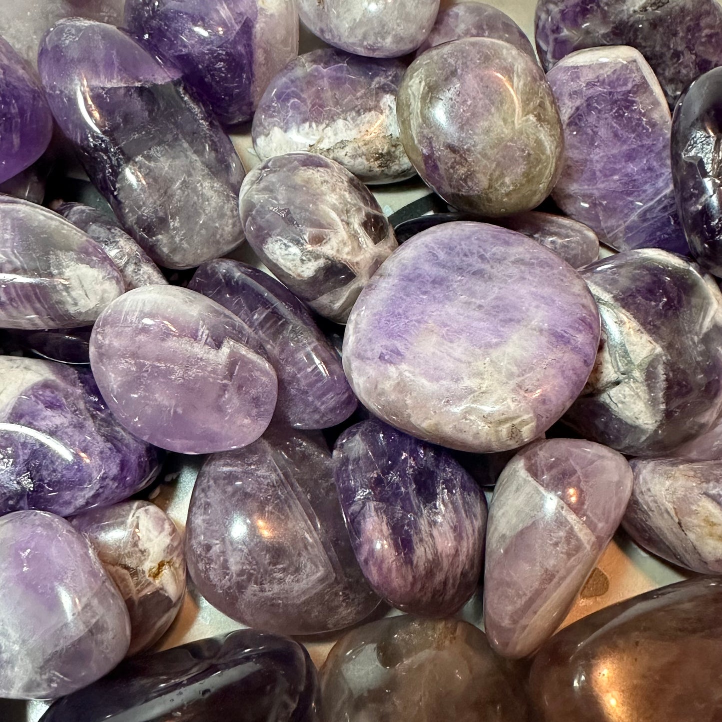 Chevron Amethyst Tumbles (1 Piece)